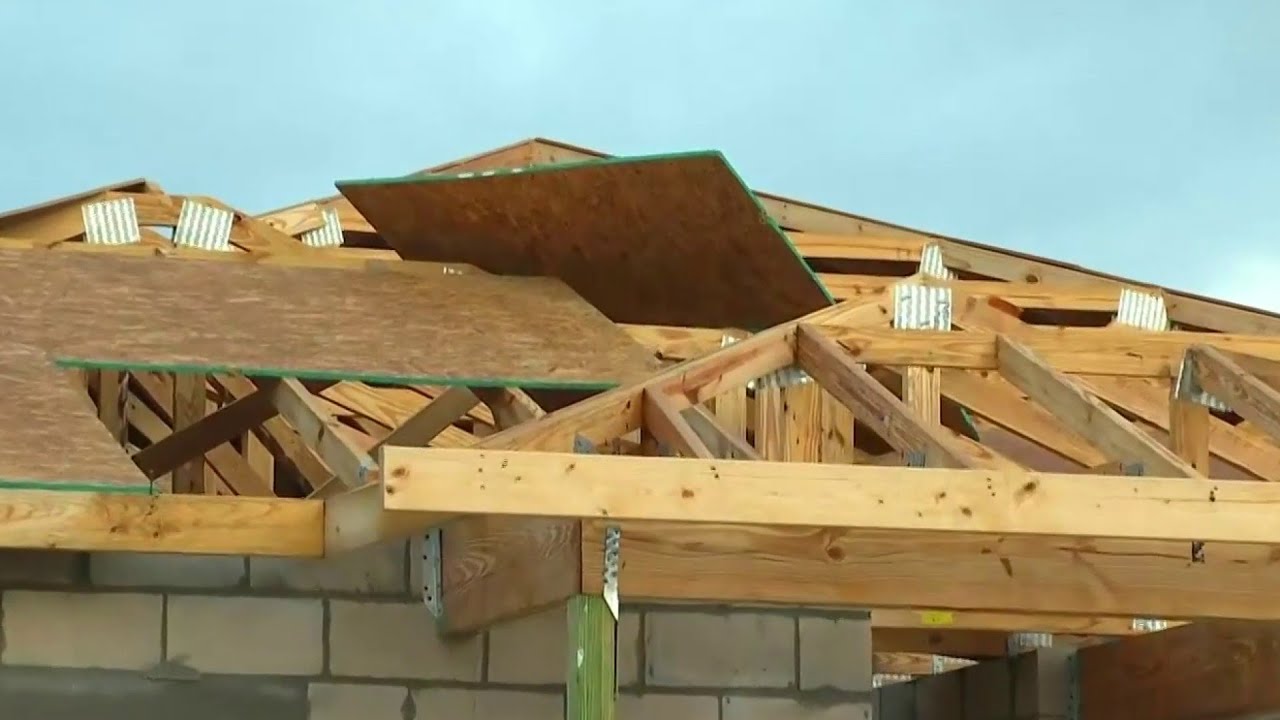 Worker Killed In Lightning Strike While Working On Roof Of Deltona Home