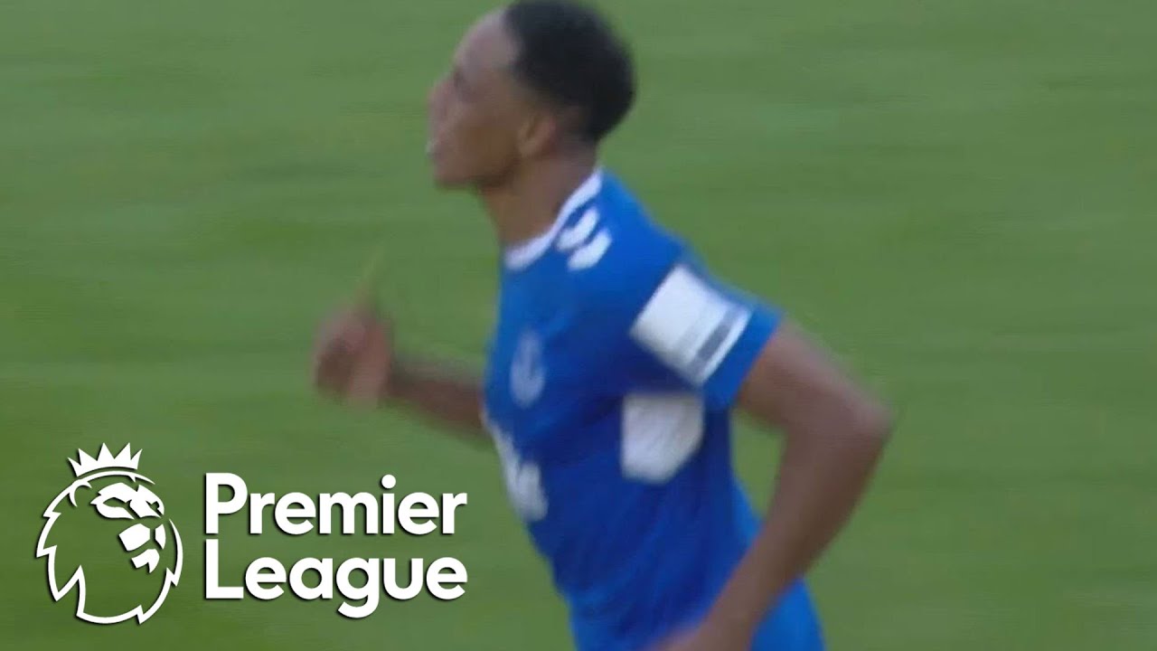 Yerry Mina Scrambles Home Everton Equalizer V. Wolves | Premier League | Nbc Sports