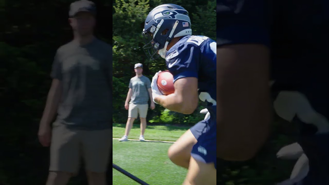 Zach Charbonnet Is A Machine 🦾 | Seahawks Shorts