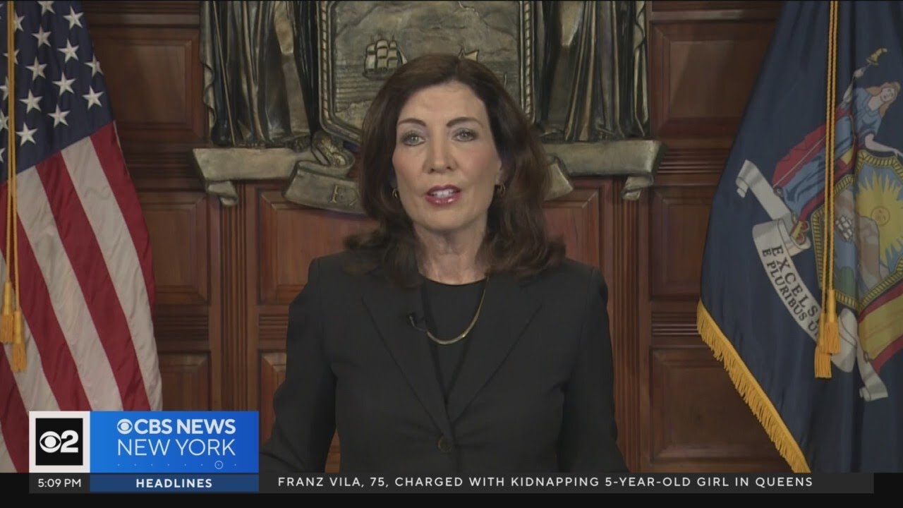 Hochul Calls On Biden Administration To Let Employers Hire Asylum Seekers