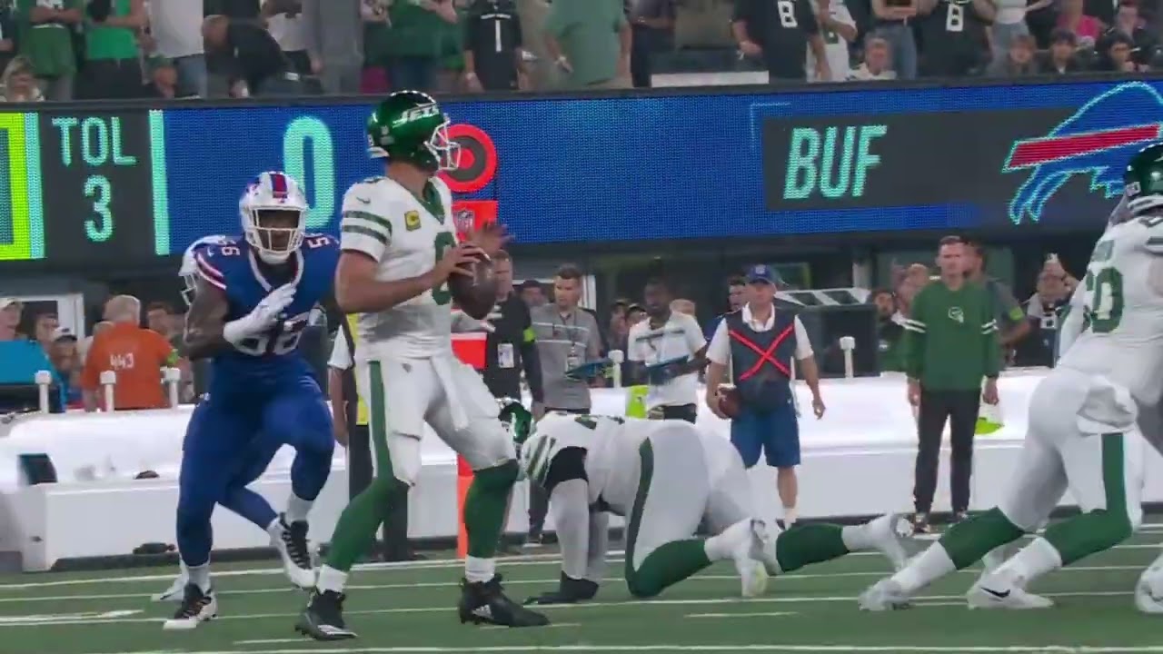 Aaron Rodgers Gets Injured Early In 1st Jets Game | Highlights