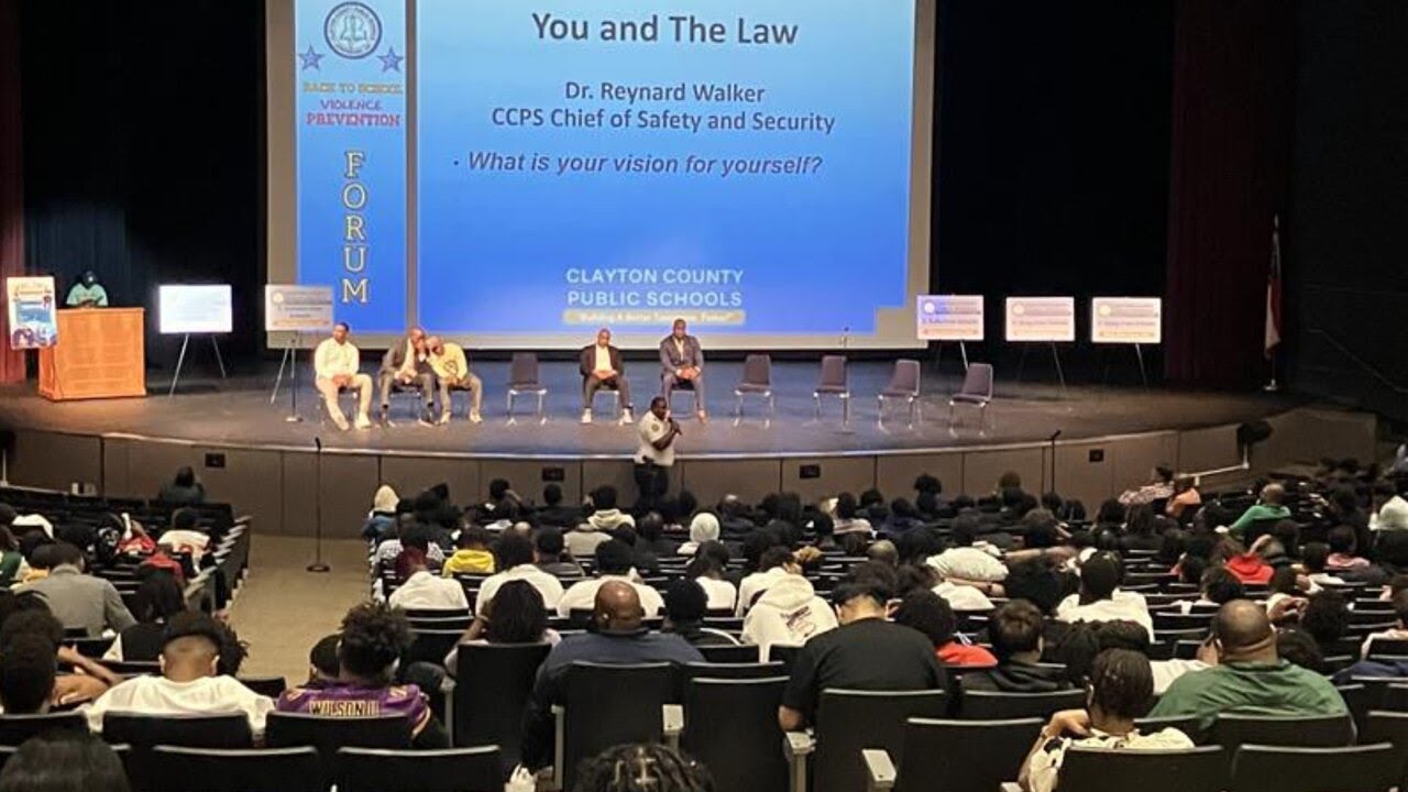 Clayton County Schools Hold Back To School Stop The Violence Forum