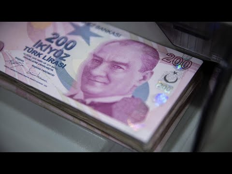 Turkey’s Lira Rallies After Jumbo Rate Hike