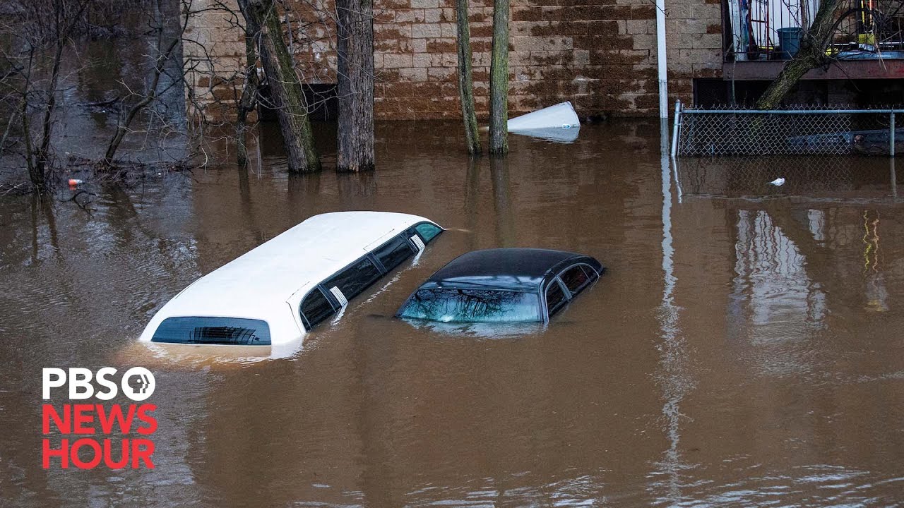 News Wrap: Winter storm lashes northeastern U.S.