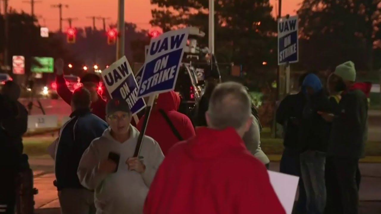 Uaw Launches Historic Strike Against Detroit Automakers: Economic Impact | Detroit News